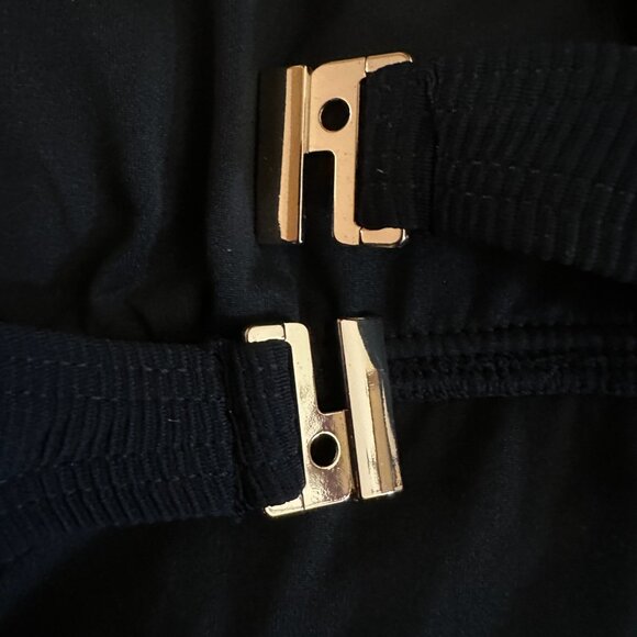 NWT Charmo Scalloped Ribbed One Piece Swimsuit Size Small - Picture 6 of 16